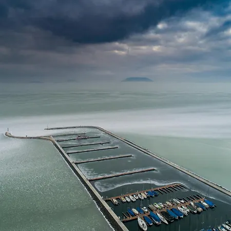 In 19529 Prázdninový dům Balatonkeresztúr